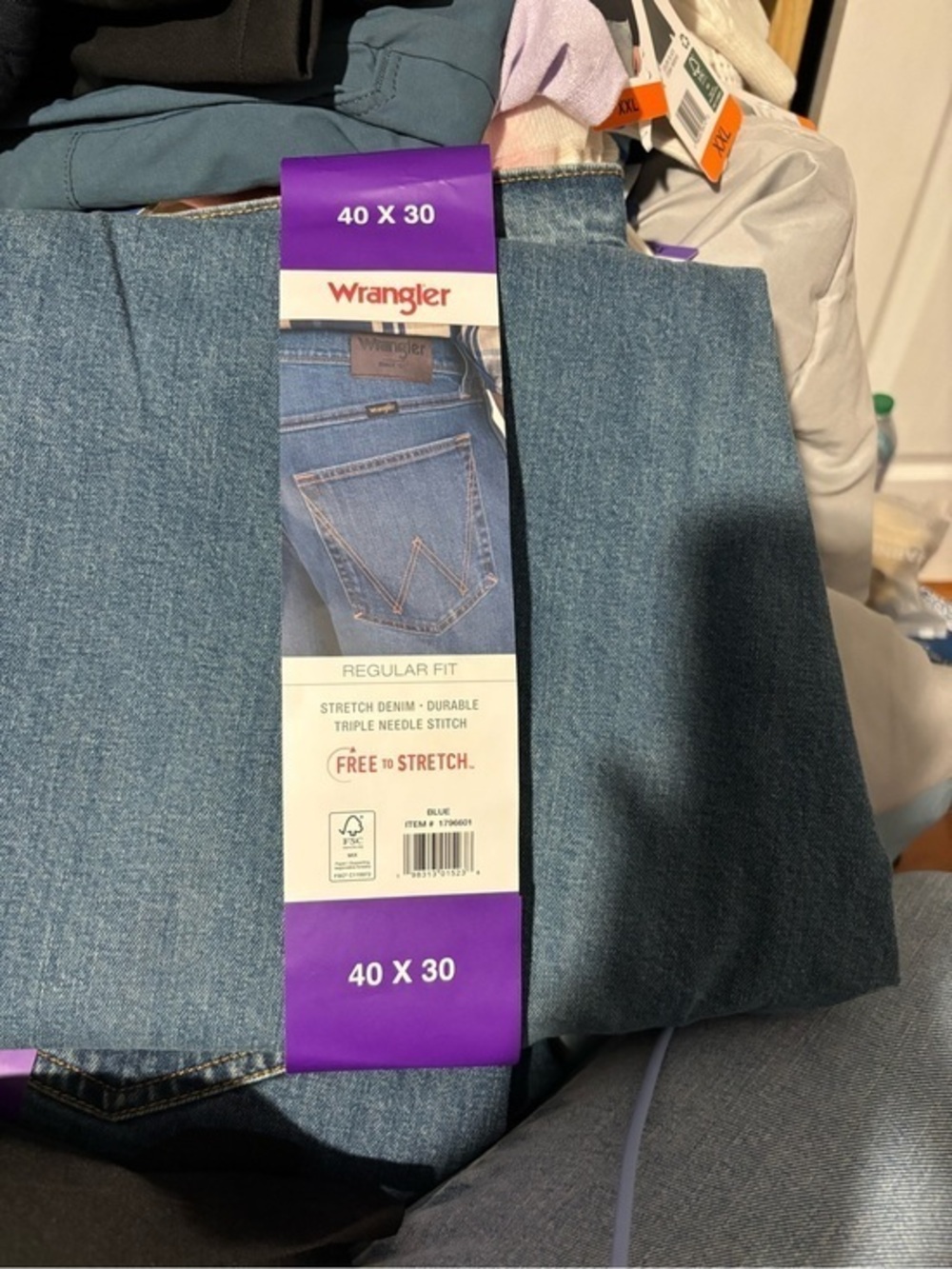 Wrangler Blue Straight Leg Jeans — Regular Fit